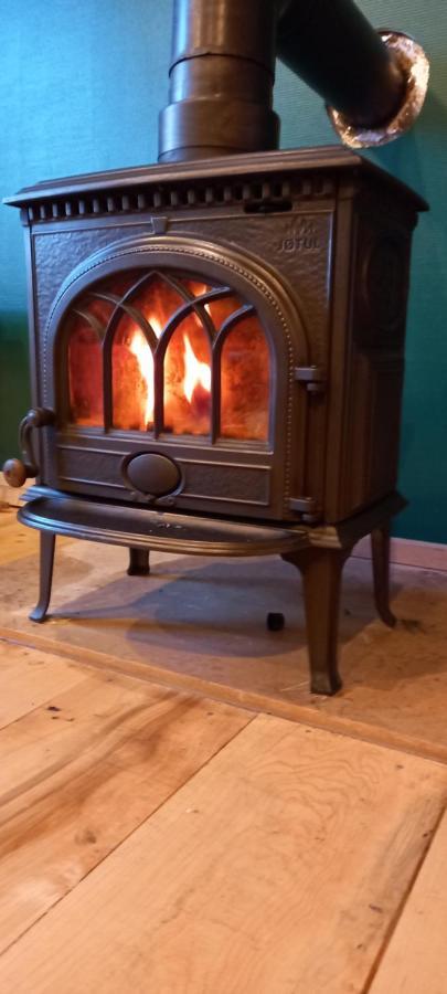 Appartement De Charme Dans Une Maison Isolee Presilly  Eksteriør bilde