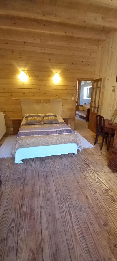 Appartement De Charme Dans Une Maison Isolee Presilly  Eksteriør bilde