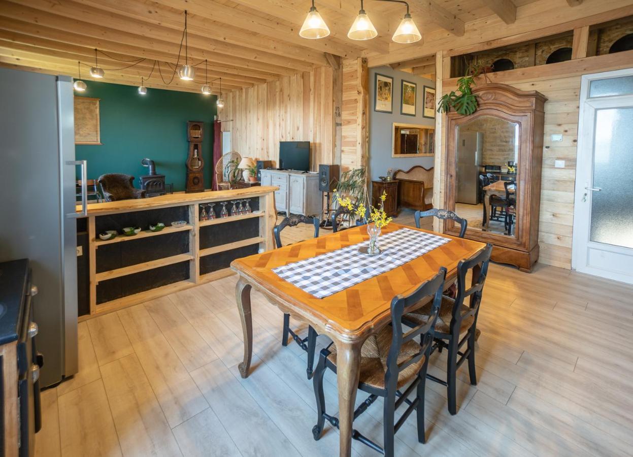 Appartement De Charme Dans Une Maison Isolee Presilly  Eksteriør bilde