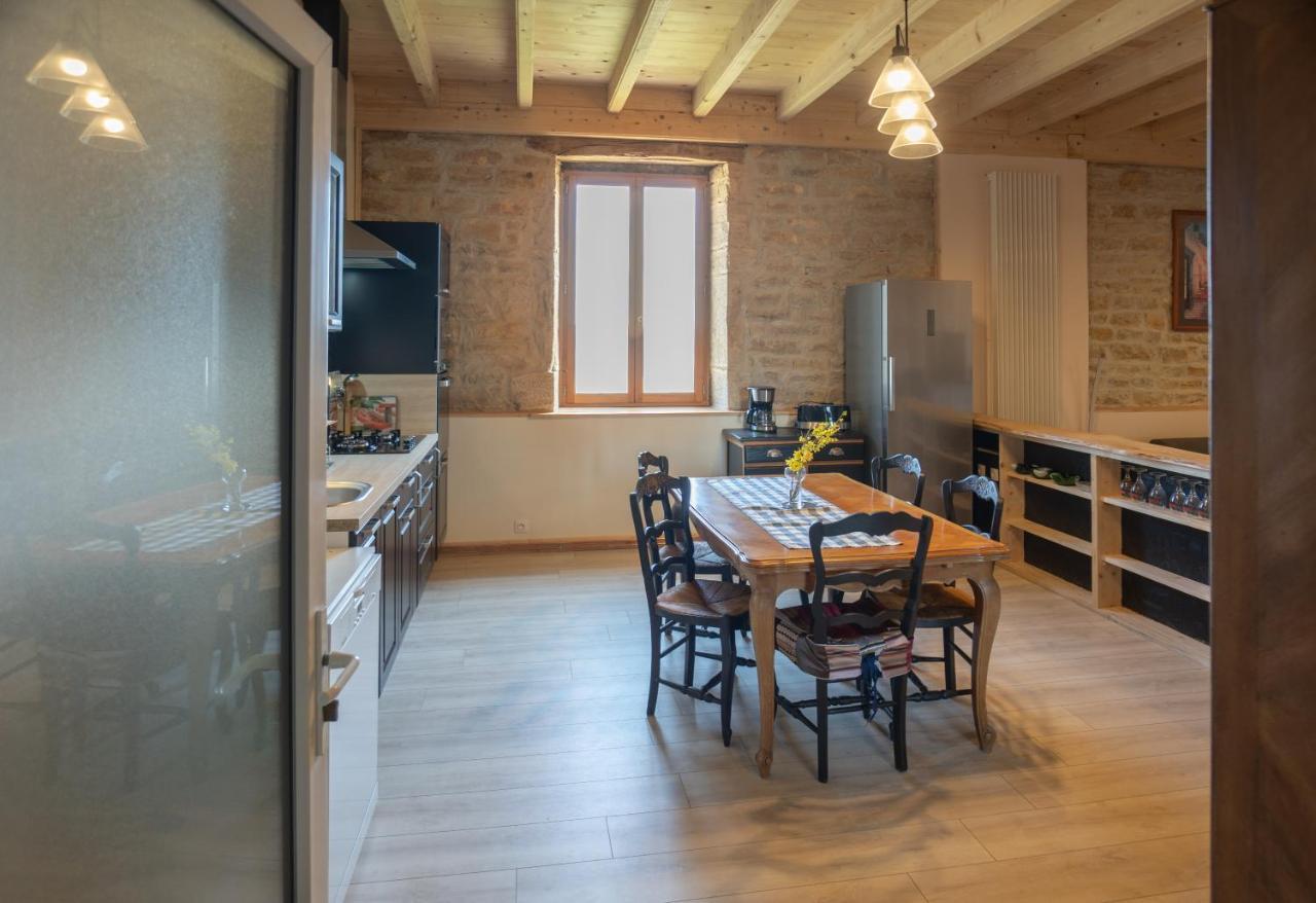 Appartement De Charme Dans Une Maison Isolee Presilly  Eksteriør bilde